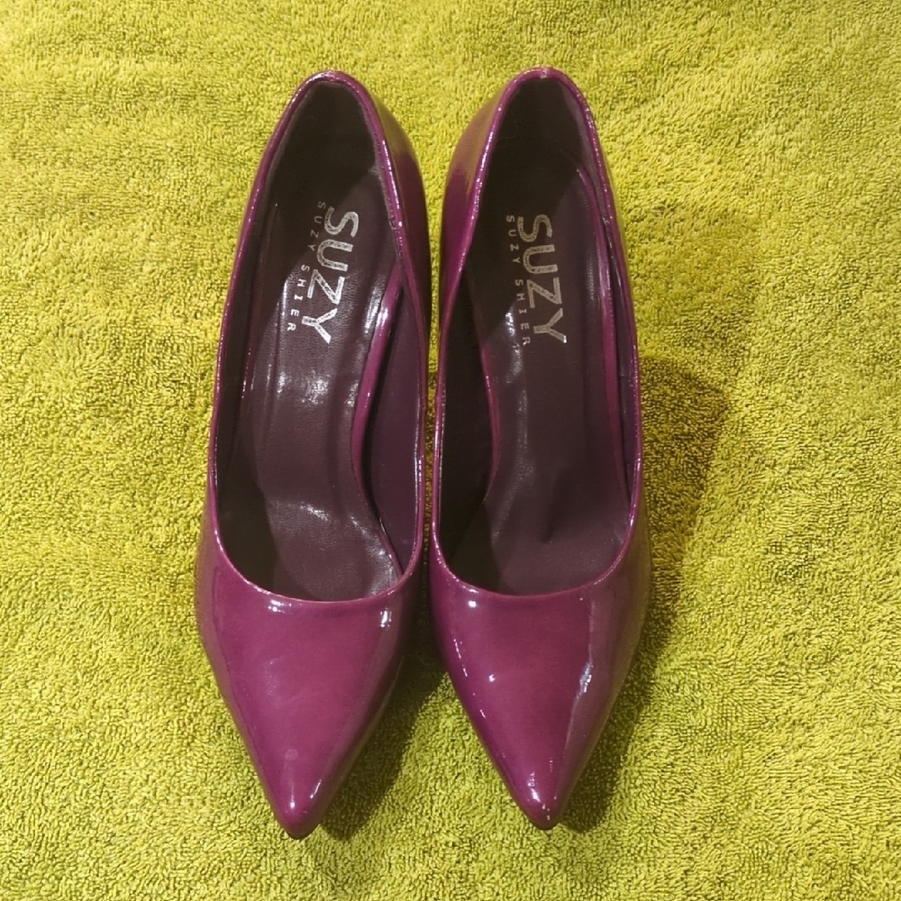 Suzy Shier Magenta Heels